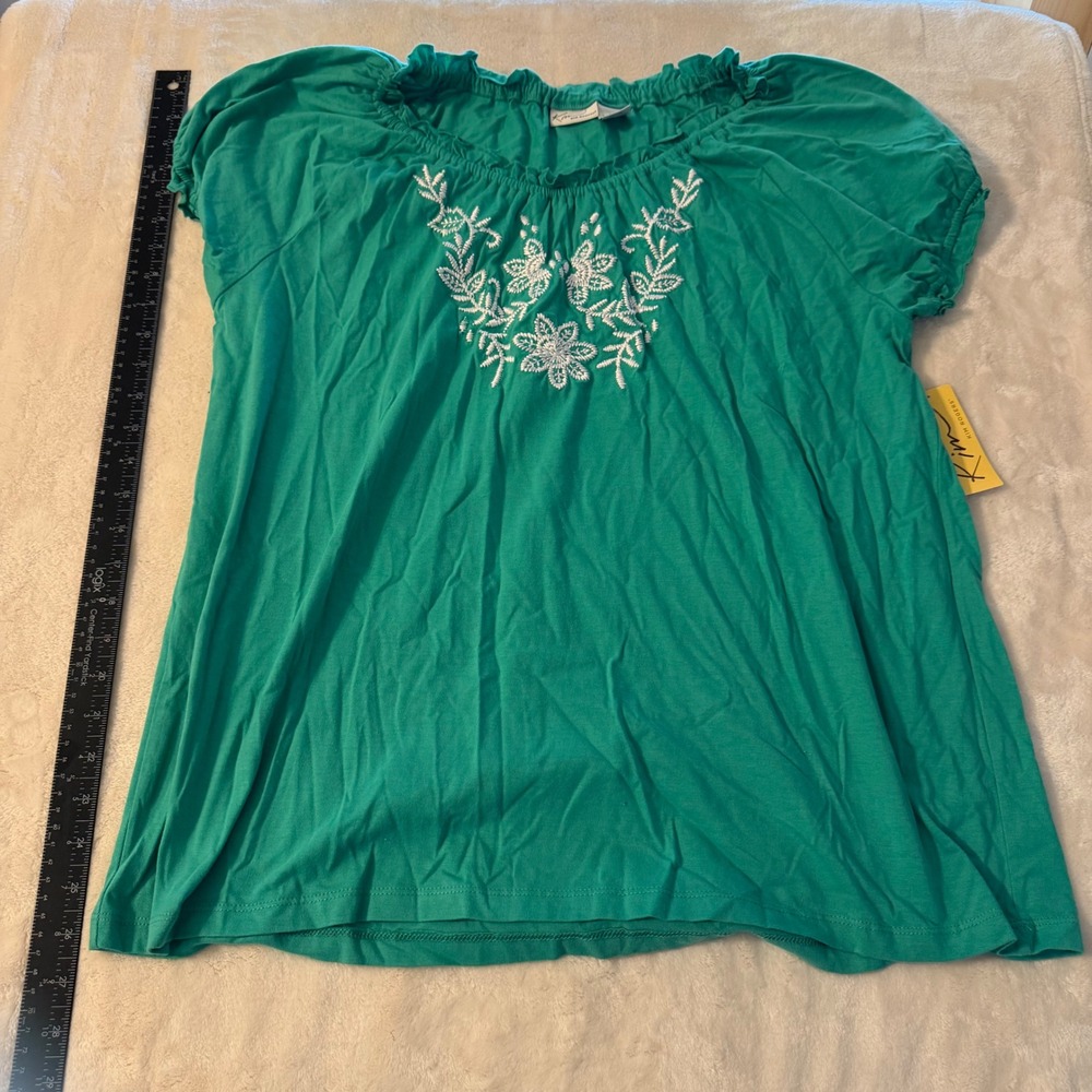Kim Rogers Womens XL Jadite Green Embroidered Cotton Ruffle Neck Blouse NWT